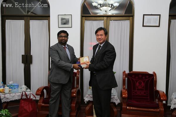 印度教会代表团来访我院 印度教会代表团来访我院